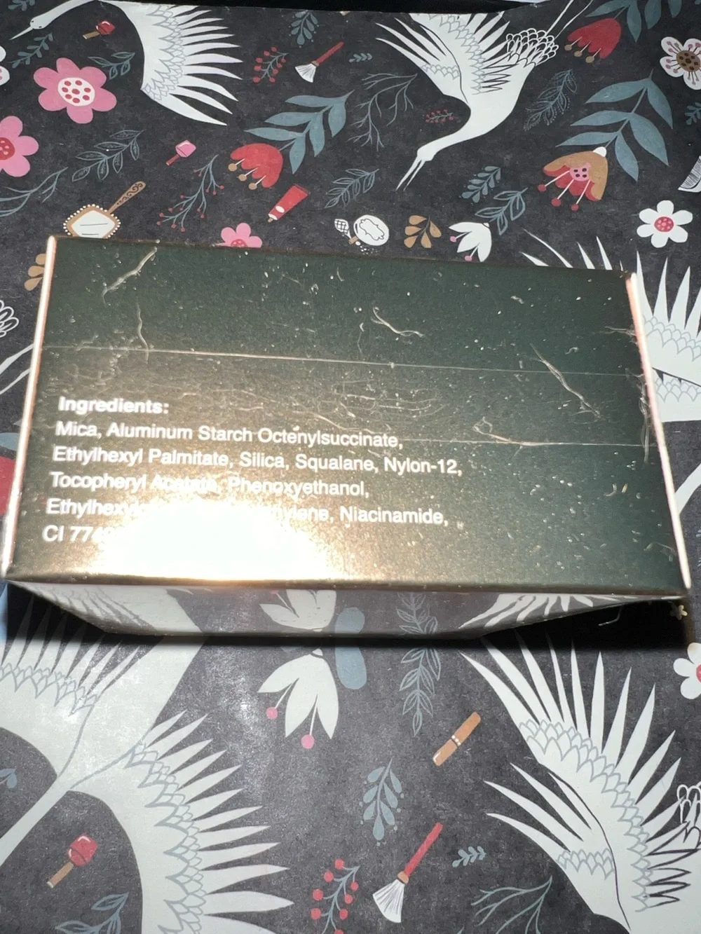 ISH Gold and Black Compact Setting Powder - The Essential Setting Powder